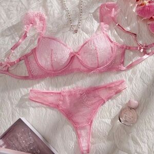 Elegant Pink Lace Lingerie Set